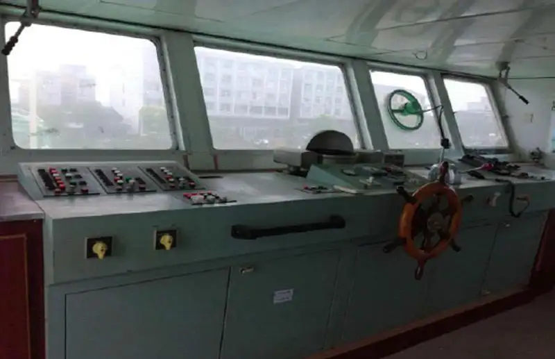 tanker minyak, tanker kimiawi pikeun dijual