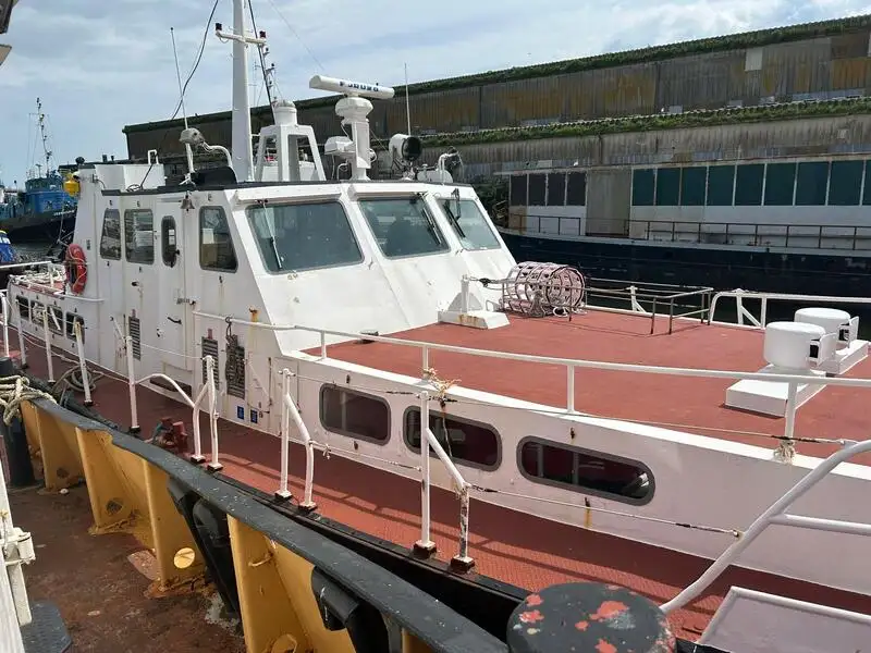 Kapal Ferry pikeun dijual