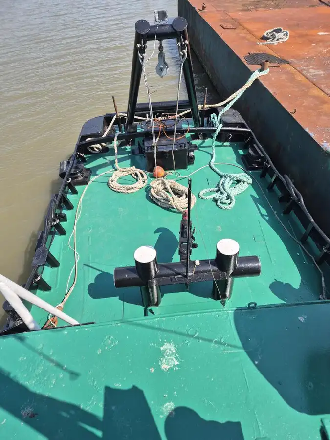 Tow boat pikeun dijual