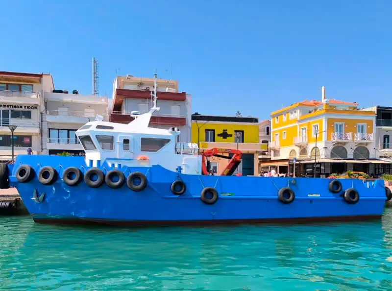 Tow boat pikeun dijual