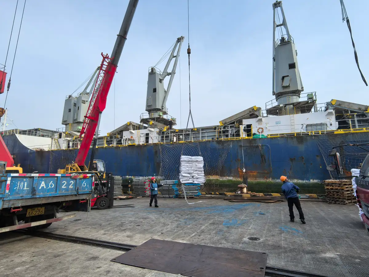 Reefer kapal pikeun dijual