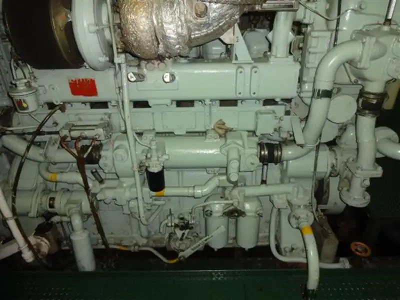 kapal RORO pikeun dijual