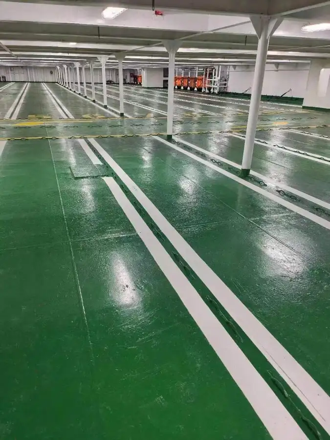 kapal RORO pikeun dijual