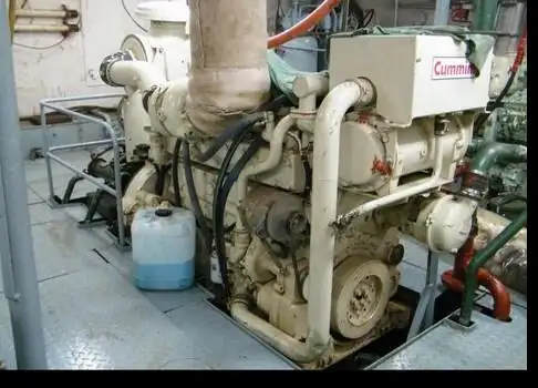 Kapal garis panjang pikeun dijual