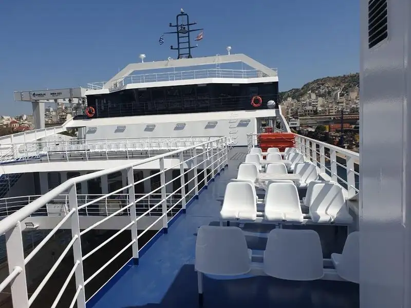kapal RoPax pikeun dijual
