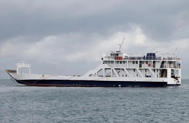 kapal RoPax pikeun dijual