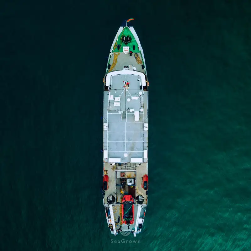 Kapal survey pikeun dijual