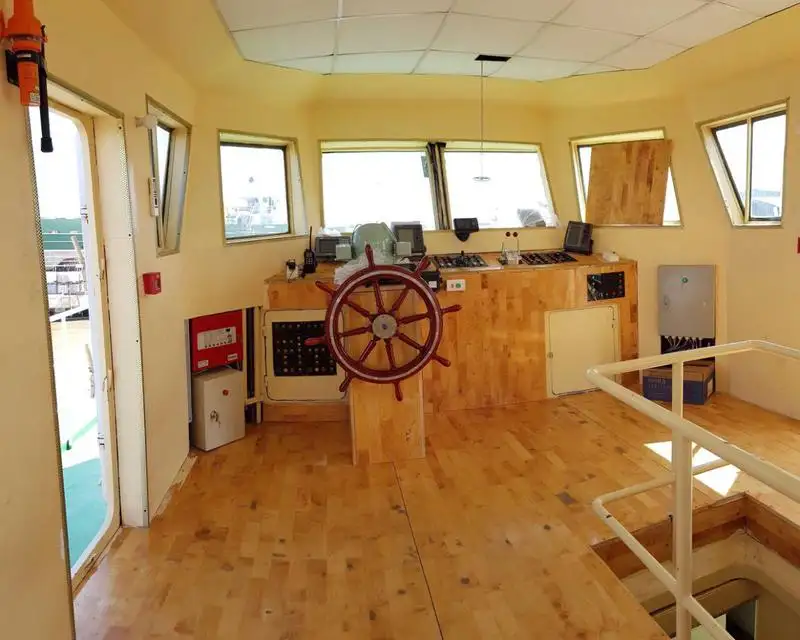 Tow boat pikeun dijual