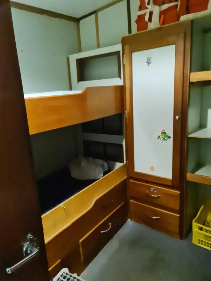 Kapal garis panjang pikeun dijual