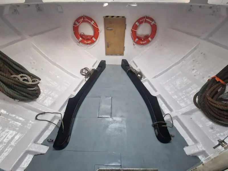 Parahu pilot pikeun dijual