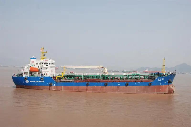 tanker minyak, tanker kimiawi pikeun dijual