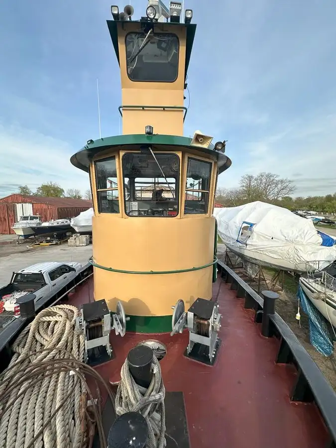 Tow boat pikeun dijual