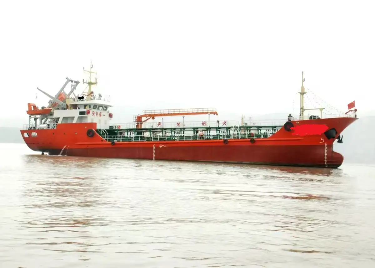 Kapal tanker pikeun dijual