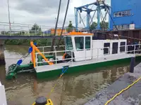 Kapal wadahna pikeun dijual