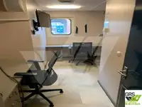 Tongkang pamondokan pikeun dijual