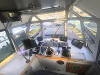 Parahu pilot pikeun dijual