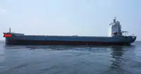 Kapal wadahna pikeun dijual