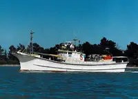 Kapal garis panjang pikeun dijual