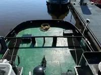 Tow boat pikeun dijual