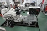 kapal RORO pikeun dijual