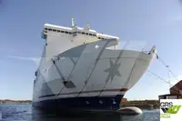 kapal RORO pikeun dijual