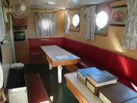 Tow boat pikeun dijual