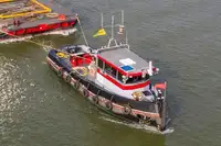Tow boat pikeun dijual