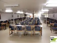 Kapal wadahna pikeun dijual