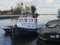 Tow boat pikeun dijual
