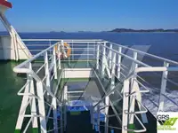 Karajinan badarat, tank pikeun dijual