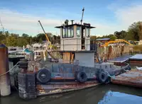 Tow boat pikeun dijual
