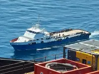 Kapal suplai pikeun dijual