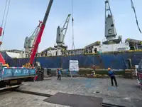 Reefer kapal pikeun dijual