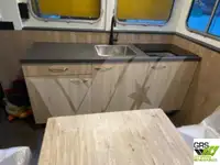 Parahu gawé pikeun dijual