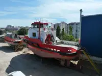 Tow boat pikeun dijual