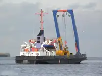 Parahu gawé pikeun dijual