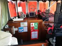 Parahu awak pikeun dijual