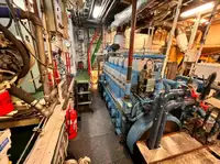 Fishing Trawler pikeun dijual