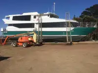 Kapal motor pikeun dijual