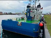 Kapal suplai pikeun dijual