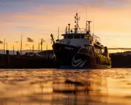 Kapal survey pikeun dijual