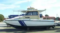 Parahu gawé pikeun dijual